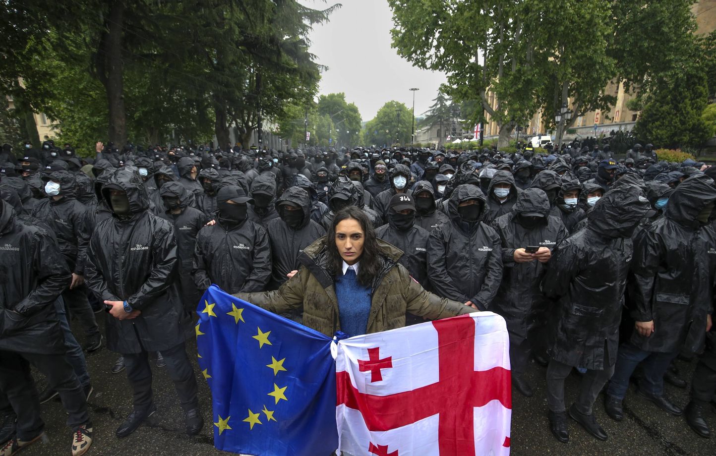 Arrestations arbitraires, blessures, tortures, la mobilisation pro-européenne en Géorgie est réprimée violemment par les forces de police